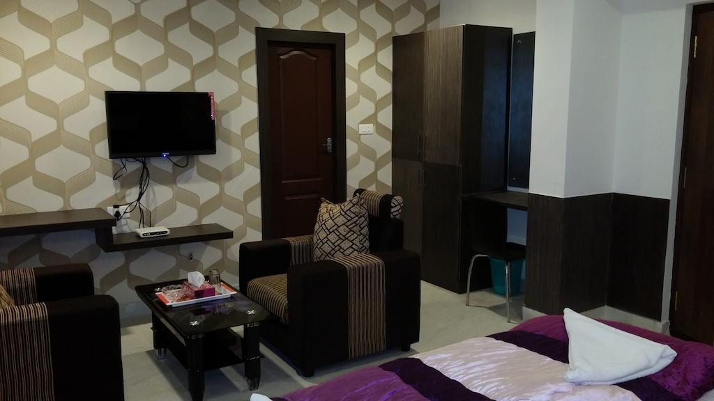 Capital Suites Μπανγκαλόρ Εξωτερικό φωτογραφία