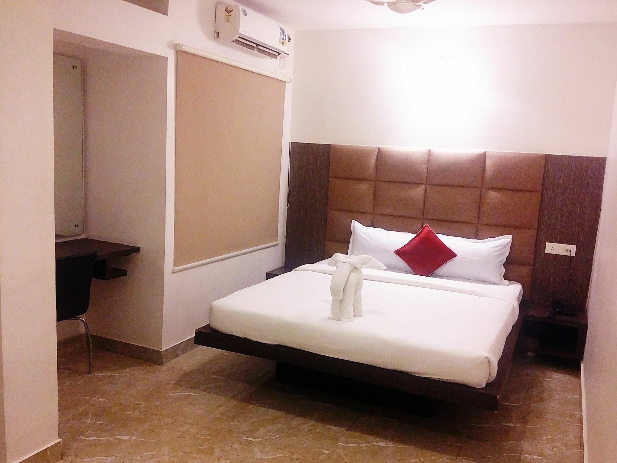 Capital Suites Μπανγκαλόρ Εξωτερικό φωτογραφία