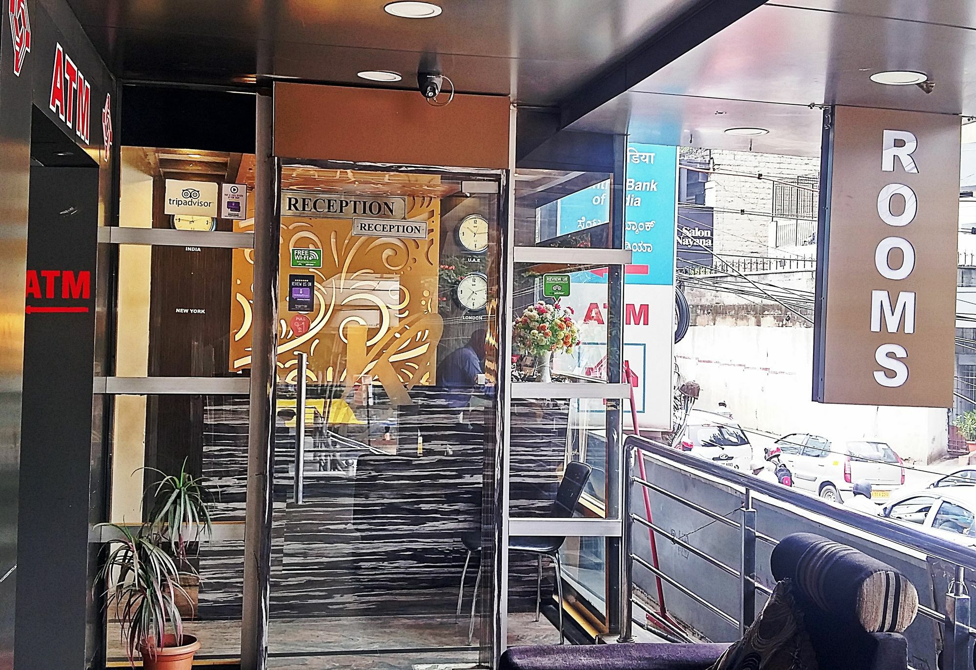 Capital Suites Μπανγκαλόρ Εξωτερικό φωτογραφία