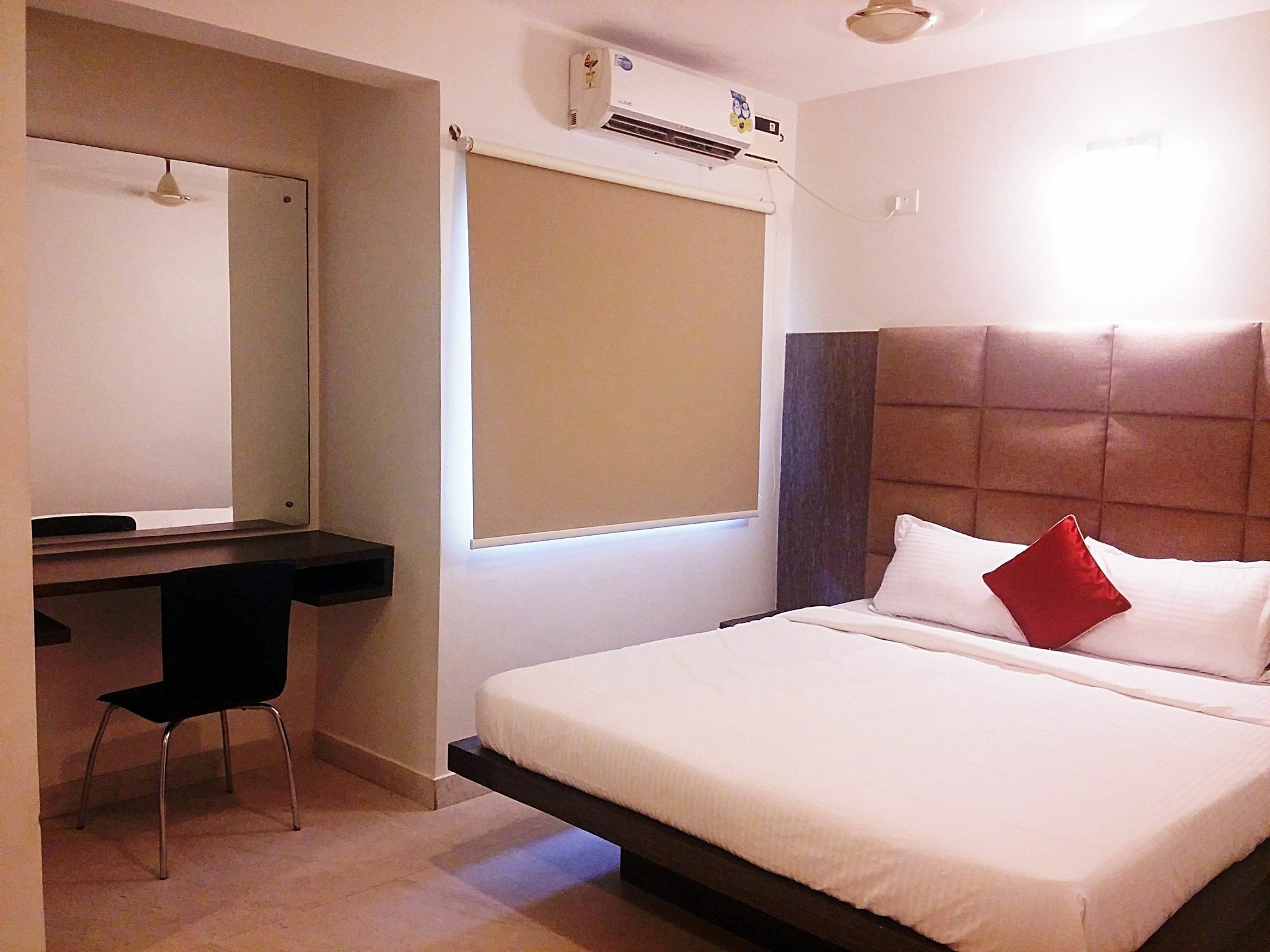 Capital Suites Μπανγκαλόρ Εξωτερικό φωτογραφία