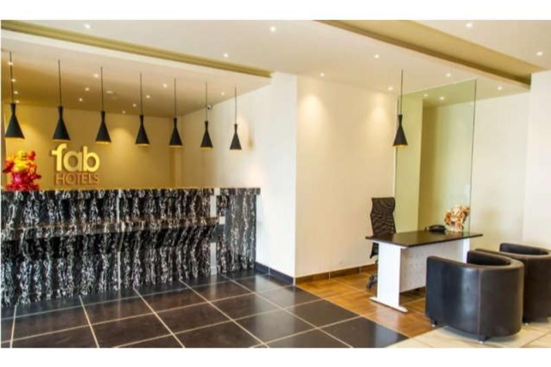 Capital Suites Μπανγκαλόρ Εξωτερικό φωτογραφία